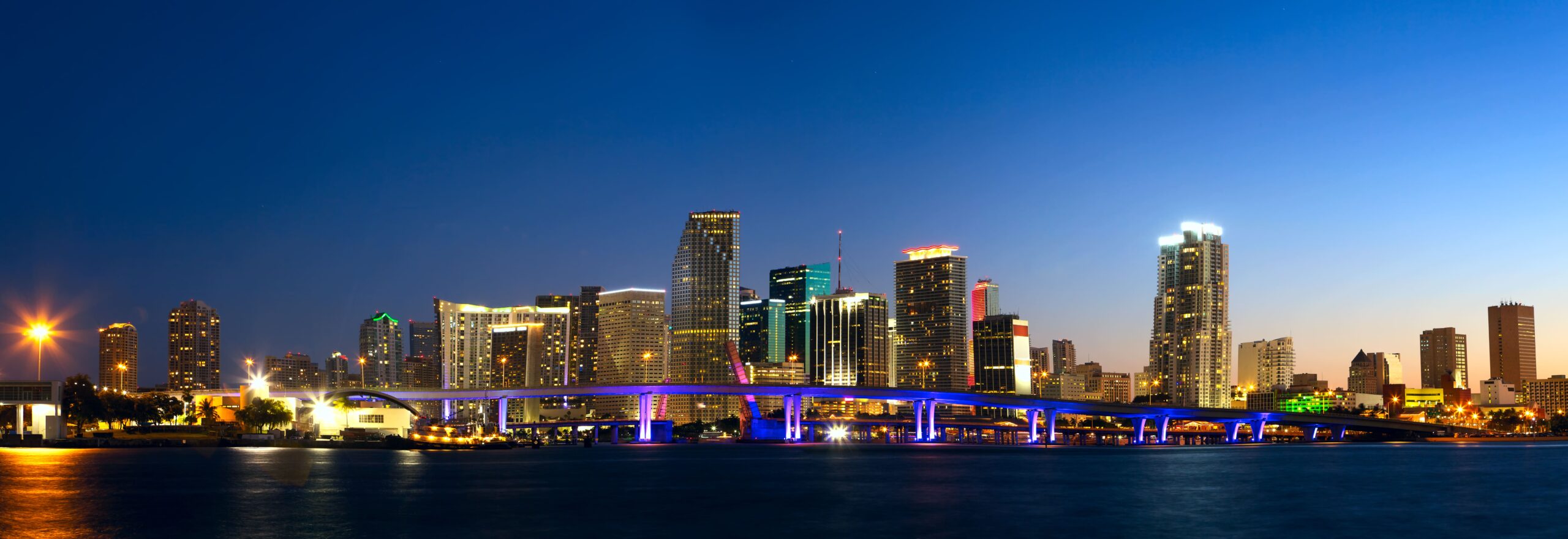 miami-skyline-panorama-2023-11-27-05-05-06-utc (1)